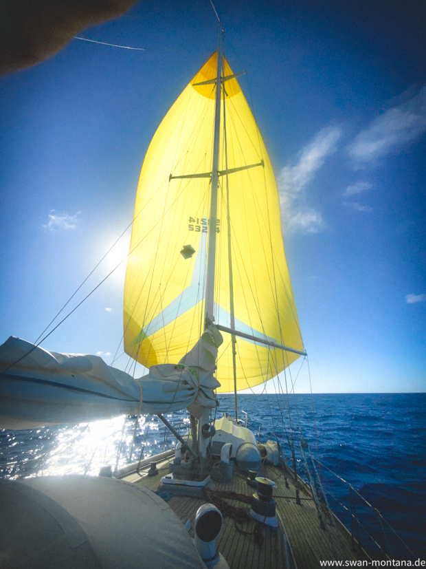Caribbean sailing with spinnaker in SV Montana, Swan 48
