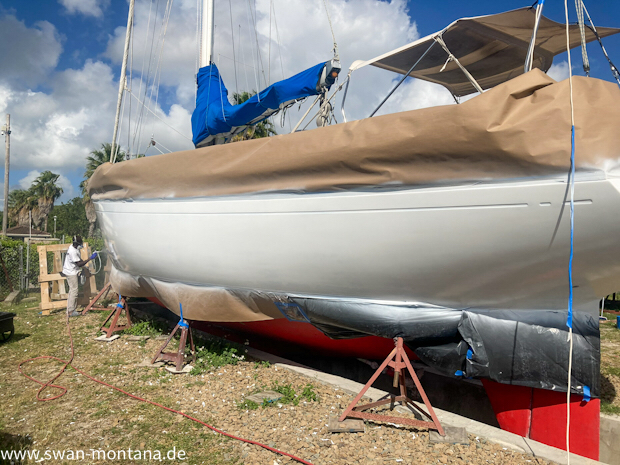 SY Montana, Swan 48 im Dock von Jolly Harbour, Antigua with new primer