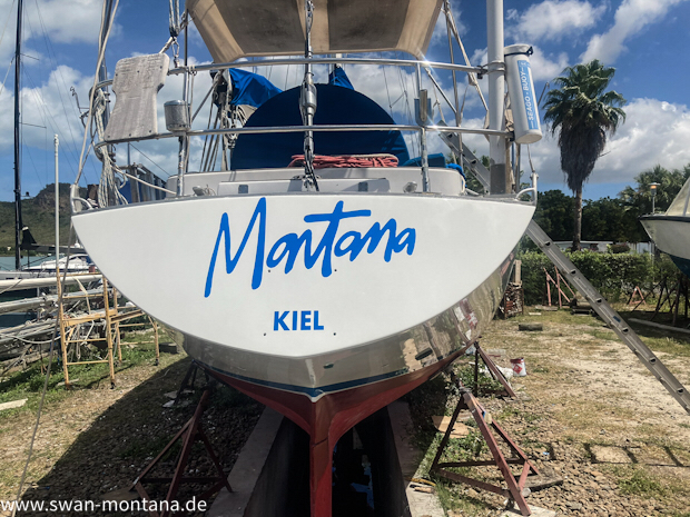 SY Montana, Swan 48 im Dock von Jolly Harbour, Antigua mit neuer Lackierung